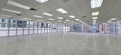 Lippo Centre (D2), Office #555782491